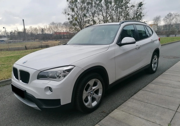 BMW X1 cena 53500 przebieg: 205000, rok produkcji 2012 z Gniewkowo małe 326